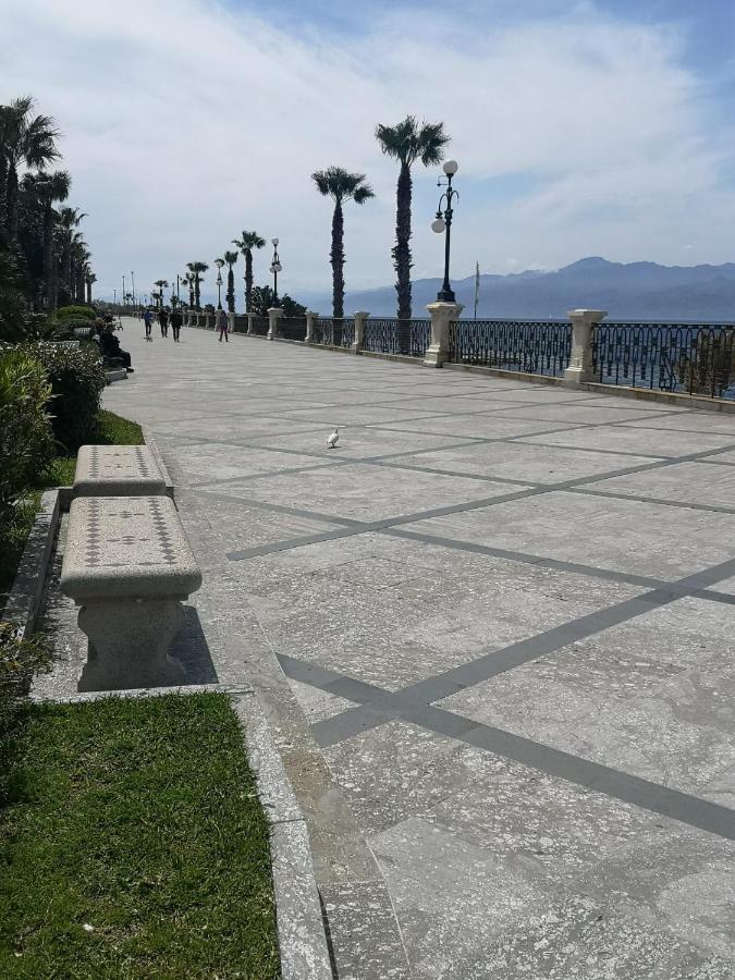 Marilyn Apartment Reggio di Calabria Ngoại thất bức ảnh